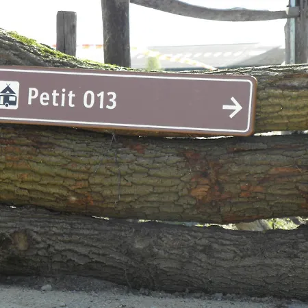 Οργανωμένο κάμπινγκ Luxe Safaritenten Petit013 - Nieuw *